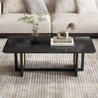 Table basse en bois massif et rotin